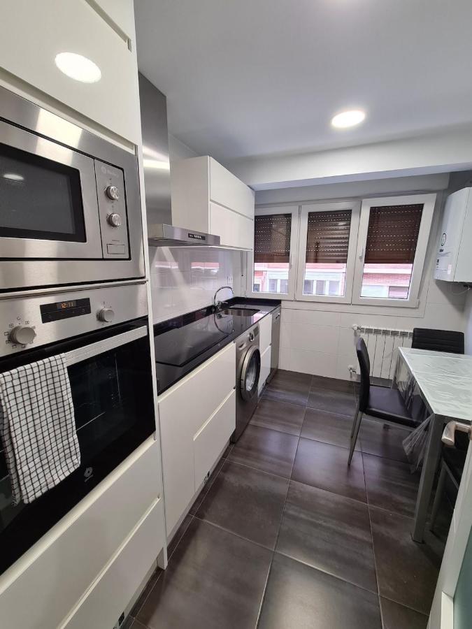 124A Apartamento moderno 3 habitaciones Gijón Exterior foto